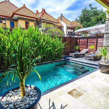 De Cinta Villa - Kuta - 5 Bedrooms - Heart Of Kuta Eksteriør billede