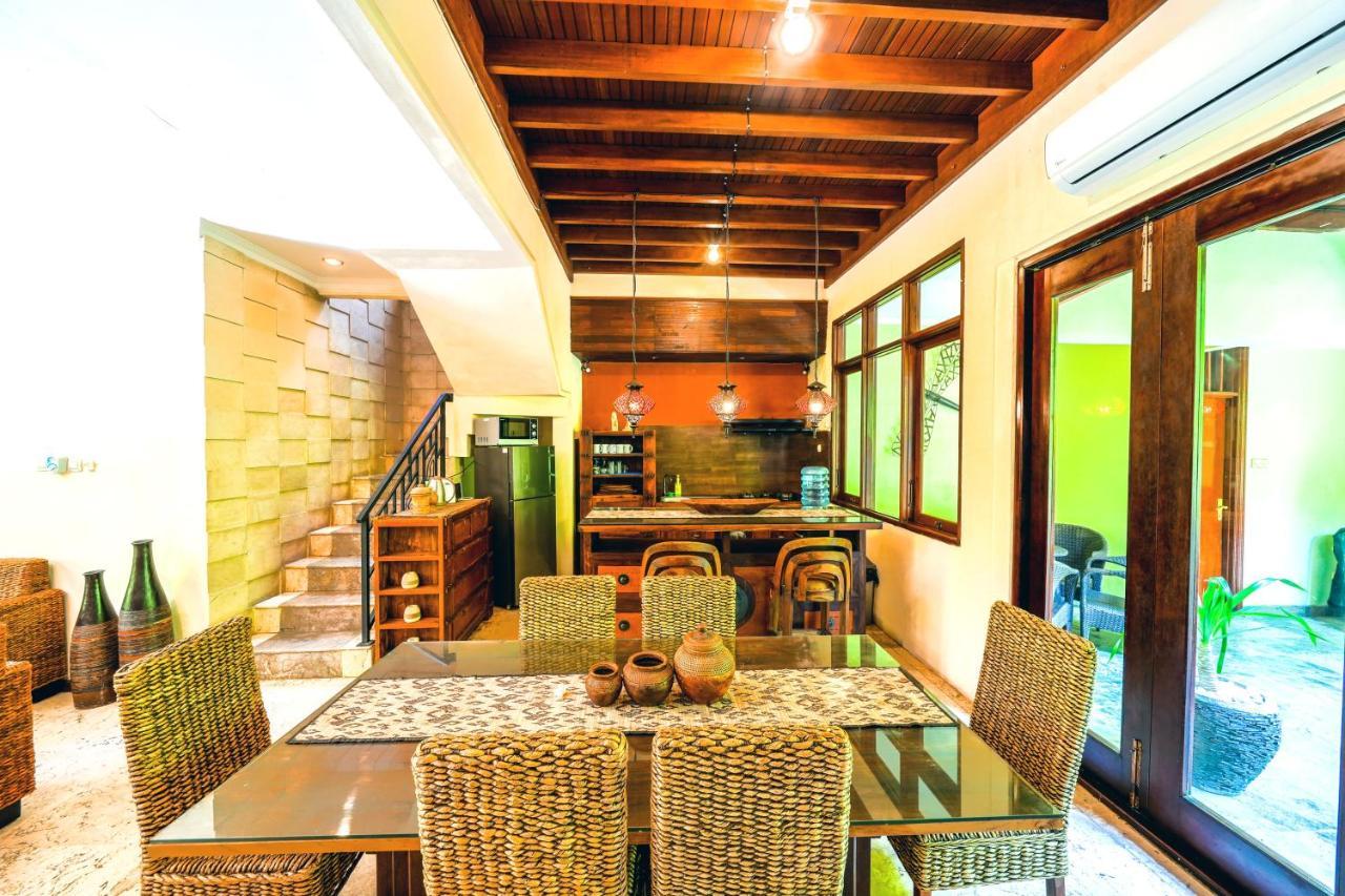 De Cinta Villa - Kuta - 5 Bedrooms - Heart Of Kuta Eksteriør billede