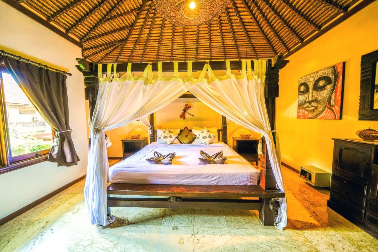 De Cinta Villa - Kuta - 5 Bedrooms - Heart Of Kuta Eksteriør billede